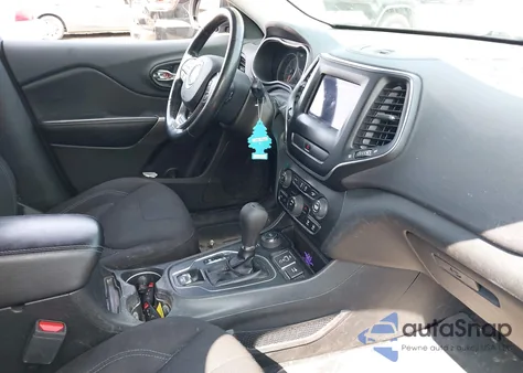 2019 Jeep Cherokee Latitude 4X4 from USA, damaged, VIN 1C4PJMCB6KD121076